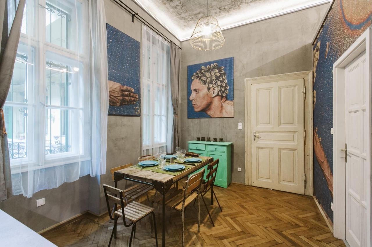The Art Of Home Budapest Luaran gambar