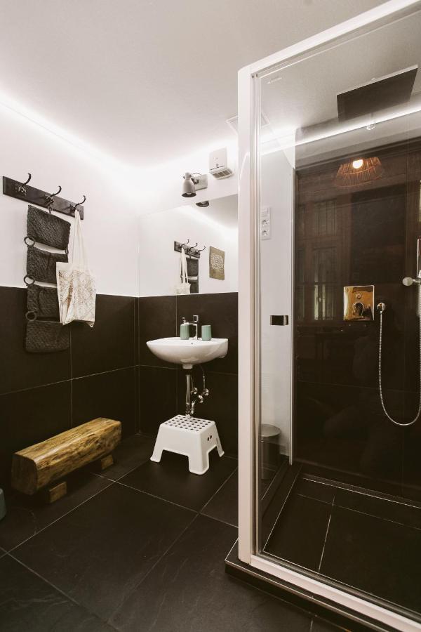 The Art Of Home Budapest Luaran gambar