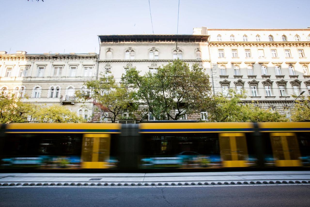 The Art Of Home Budapest Luaran gambar